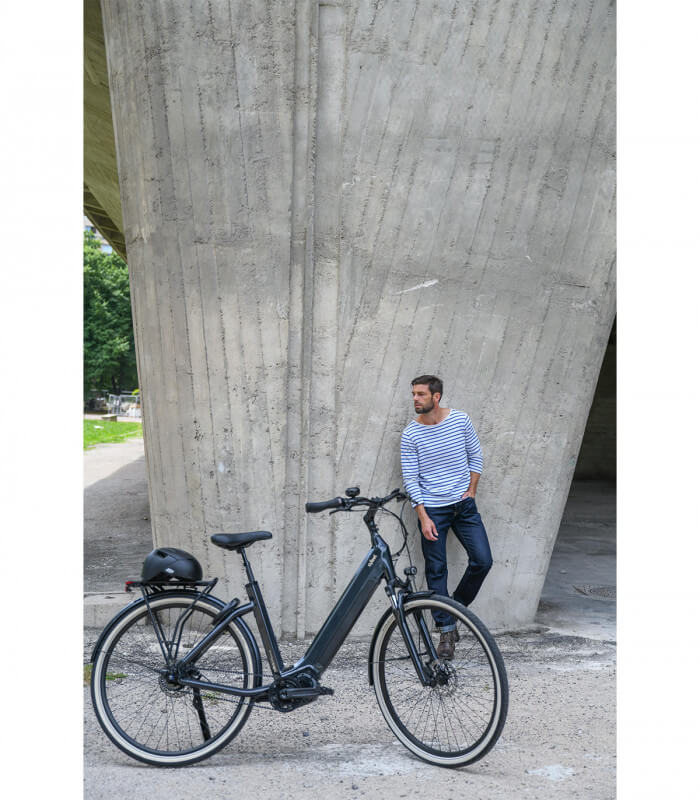 Vélo électrique partagé avec cadenas Bluetooth et géolocalisation